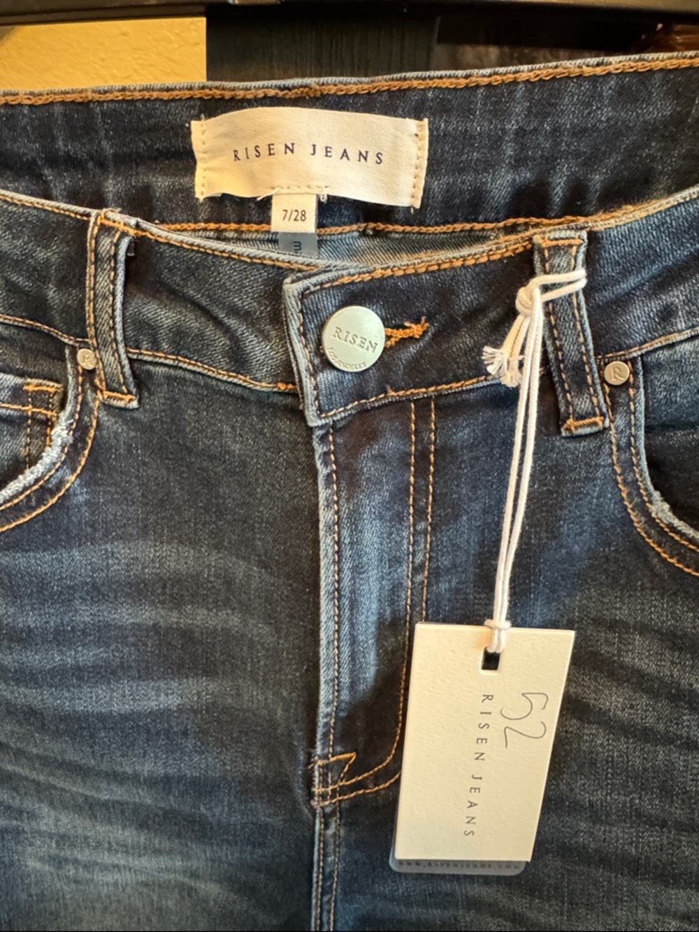 High-Rise Distressed Wide-Leg Jeans in Dark Blue Risen - Picture 2 of 4